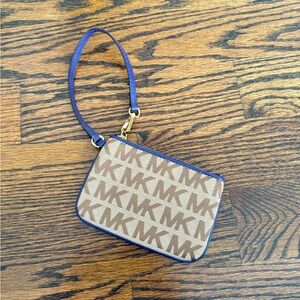 Michael Kors wristlet